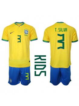 Brasilien Thiago Silva #3 Heimtrikotsatz für Kinder WM 2022 Kurzarm (+ Kurze Hosen)
